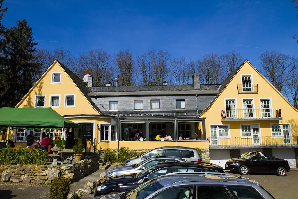 Heidekrug Hotel Oberursel Exterior photo